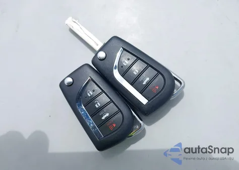 2019 Toyota Camry Le z USA, uszkodzony, nr VIN 4T1B11HKXKU786639